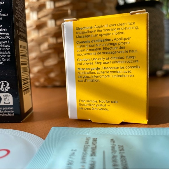 3/$40 Lancôme Advanced Génifique & Strivectin Sculpting Face Cream with Samples - Picture 2 of 5